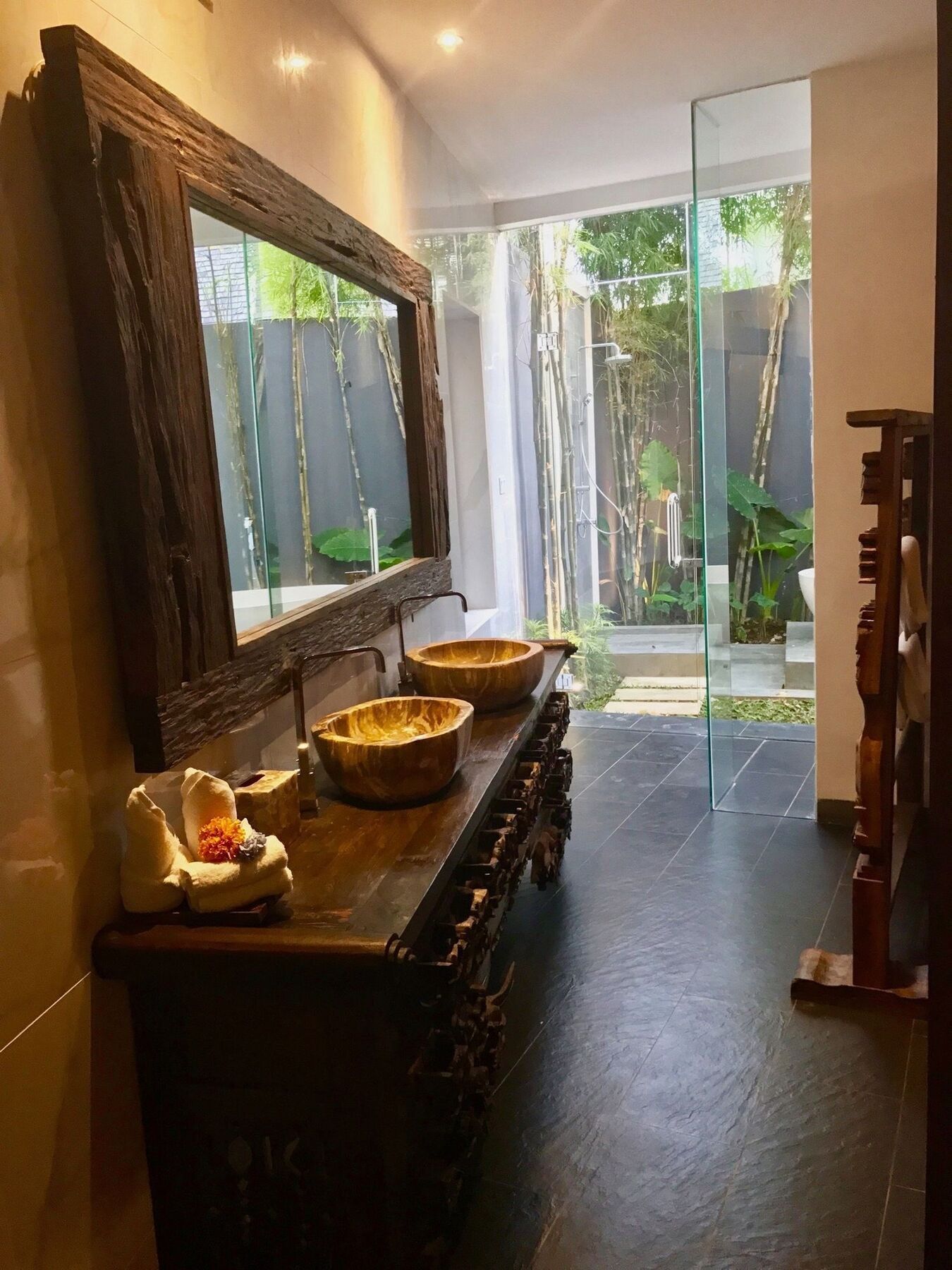 Grand In Khaleesi Tempat Tidur & Sarapan 4*